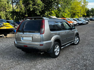 Nissan X-Trail foto 3