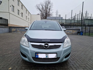 Opel Zafira foto 2