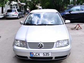 Volkswagen Bora foto 2