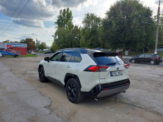 Toyota Rav 4 foto 4