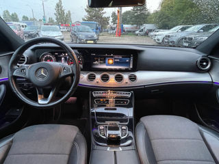 Mercedes E-Class foto 9