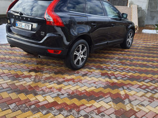 Volvo XC60 foto 4