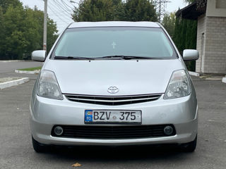 Toyota Prius foto 2