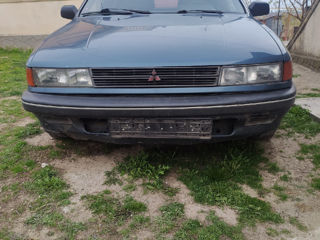 Запчасти Mitsubishi Lancer lV foto 2