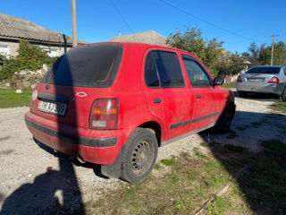 Nissan Micra foto 3