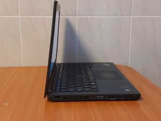 Lenovo x240 Core i7 //8gb// ssd 256gb//