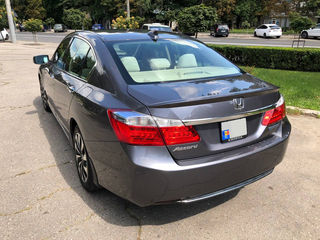 Honda Accord foto 2