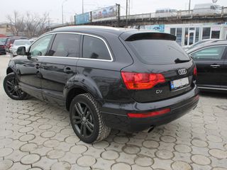 Audi Q7 foto 7