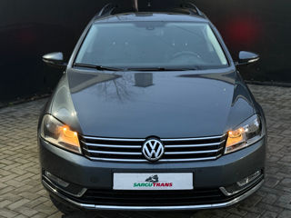 Volkswagen Passat foto 2