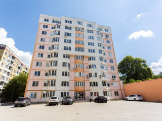 3-х комнатная квартира, 105 м², Буюканы, Кишинёв