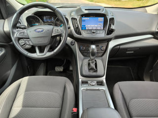 Ford Kuga foto 7