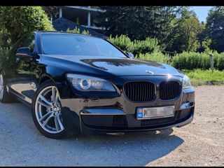 BMW 7 Series foto 2