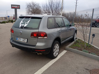 Volkswagen Touareg foto 6