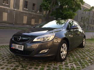 Opel Astra foto 2