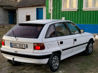 Opel Astra foto 4