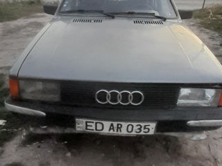 Audi 80