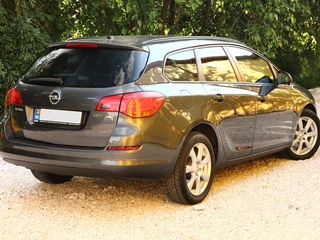 Opel Astra foto 4