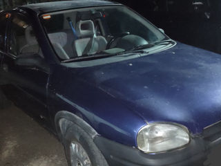 Opel Corsa foto 2