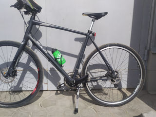 Велосипед фирмы specialized sirrus expert . foto 2