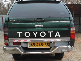 Toyota hilux foto 4