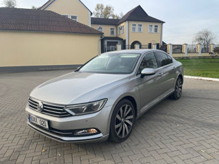 Volkswagen Passat foto 3