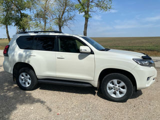 Toyota Land Cruiser Prado foto 2