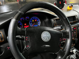 Volkswagen Passat foto 7