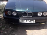 BMW 5 Series foto 1