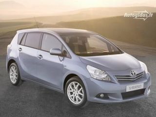 Разборка Toyota Verso ! Corola Auris Yaris Yaris verso Corola Verso ETC ! foto 1