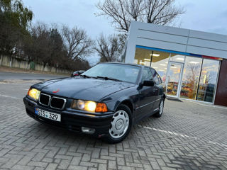 BMW 3 Series foto 17