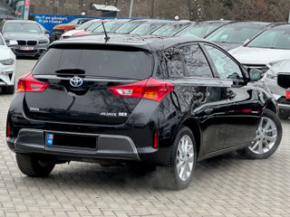 Toyota Auris foto 4