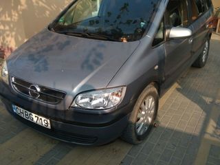 Opel Zafira foto 4