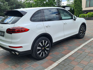 Porsche Cayenne foto 3