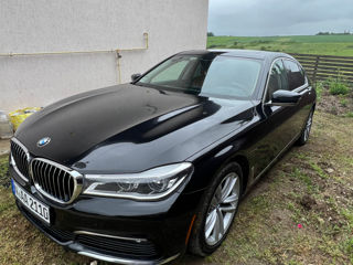 BMW 7 Series foto 2