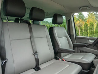 Volkswagen Caravelle foto 16