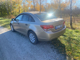 Chevrolet Cruze foto 3