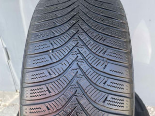 Vând 4 cauciucuri de iarnă 205/55 r16 Hankook foto 4