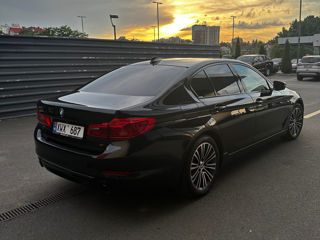 BMW 5 Series foto 6