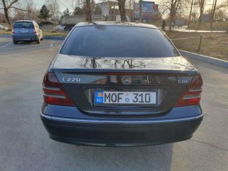 Mercedes C Class foto 5