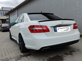 Mercedes E-Class foto 3