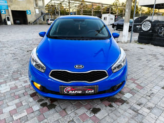 KIA Ceed foto 2