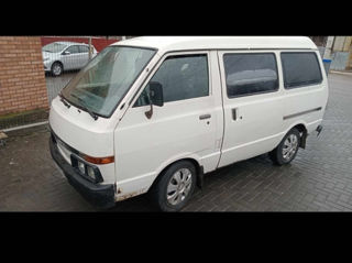 Nissan Vanetti foto 2