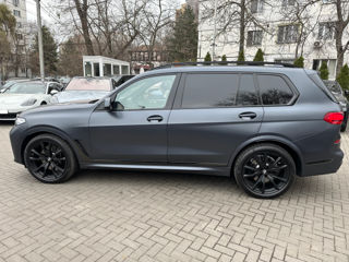 BMW X7 foto 3