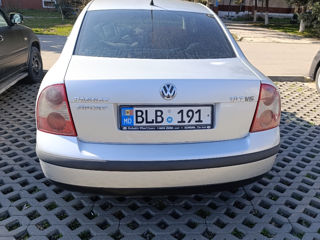 Volkswagen Passat foto 4