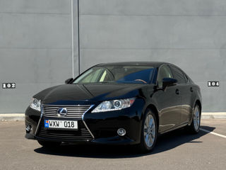 Lexus ES Series