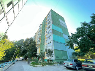 Apartament cu 3 camere, 72 m², Buiucani, Chișinău foto 15