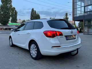 Opel Astra foto 4