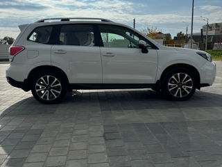 Subaru Forester foto 3