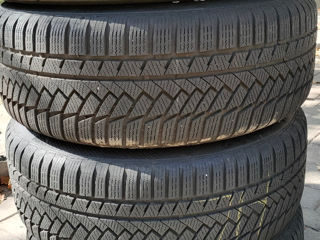 235/55 R17 Continental