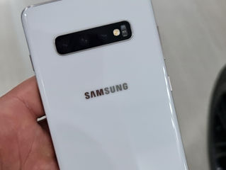 Samsung s 10 plus starea e ideala nu schimb doar vind foto 2